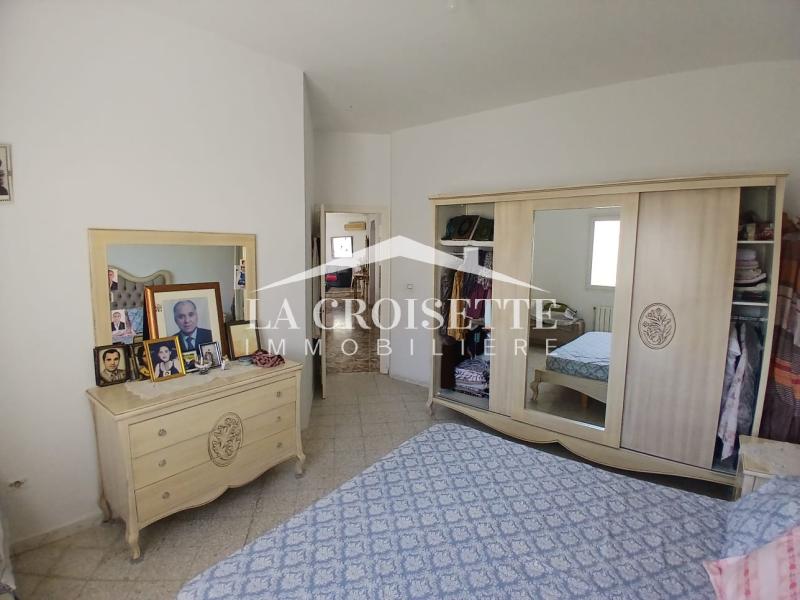 Villa S+3 plain-pied à La Soukra